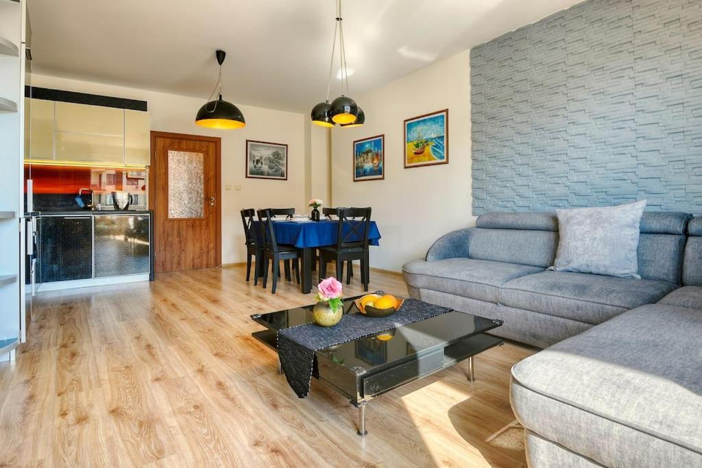 Comfort In Center Βάρνα Εξωτερικό φωτογραφία